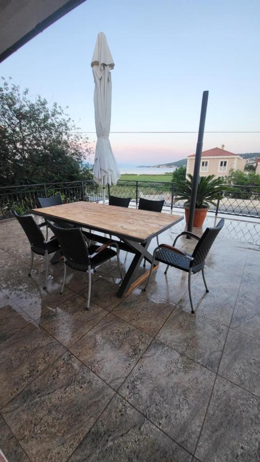 Apartmani Matea Τρογκίρ Εξωτερικό φωτογραφία